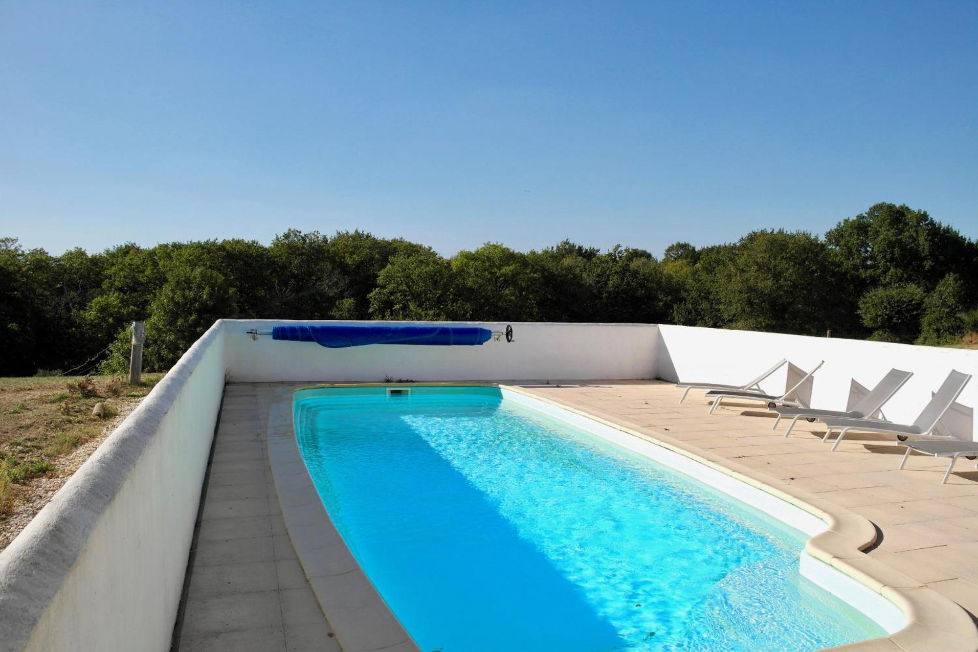 Maison De Campagne Pour 6 Avec Piscine Commequiers Exterior foto